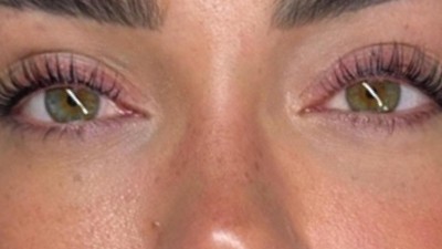 Wimpers na de lashlift met verven
